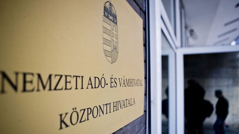 Érdemes havonta ellenőrizni a köztartozásmentes adatbázis feltételeit