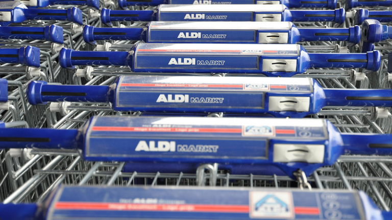 Diszkont benzinkutakat nyit az Aldi Magyarországon